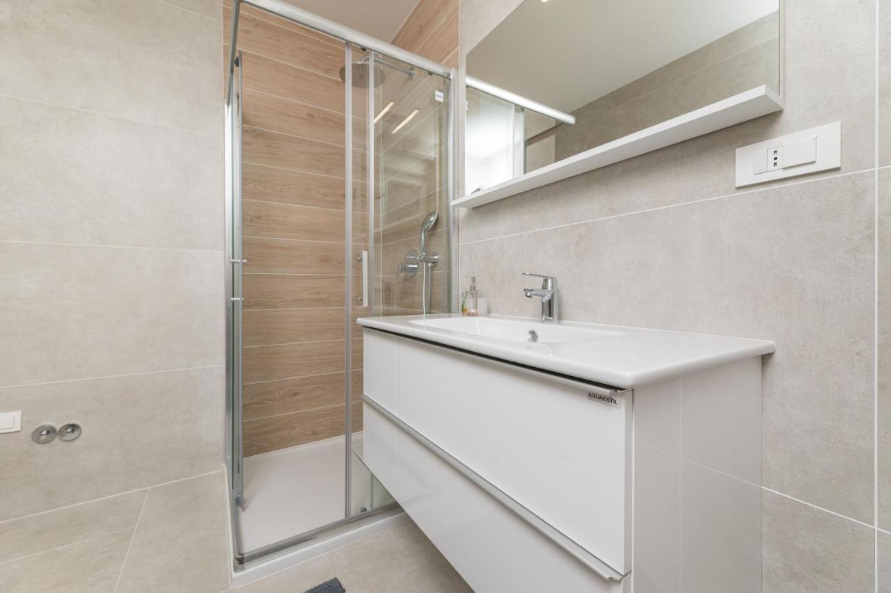 סולינה Apartments Sucic 2 מראה חיצוני תמונה