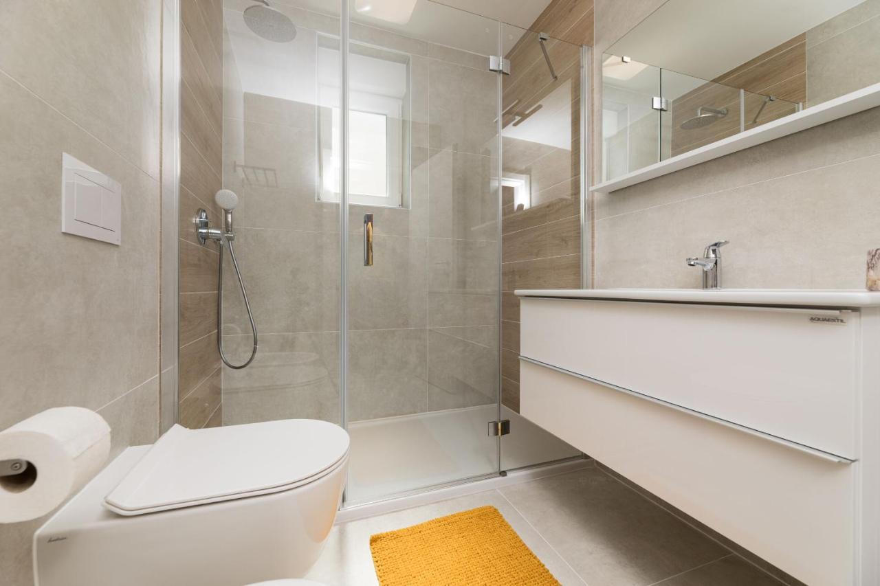 סולינה Apartments Sucic 2 מראה חיצוני תמונה
