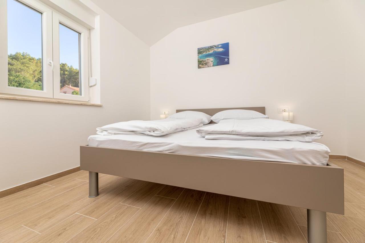 סולינה Apartments Sucic 2 מראה חיצוני תמונה