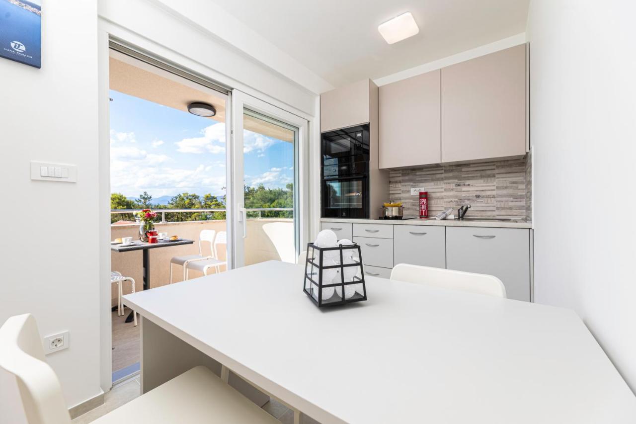 סולינה Apartments Sucic 2 מראה חיצוני תמונה
